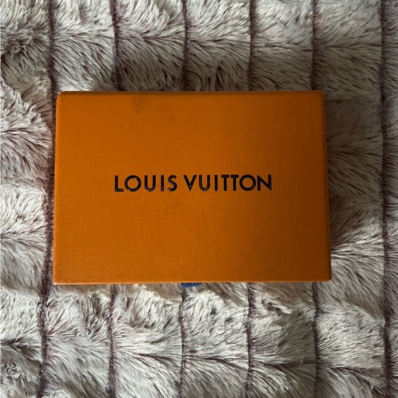 Louis Vuitton Astronaut Keychain - Picture 4 of 4